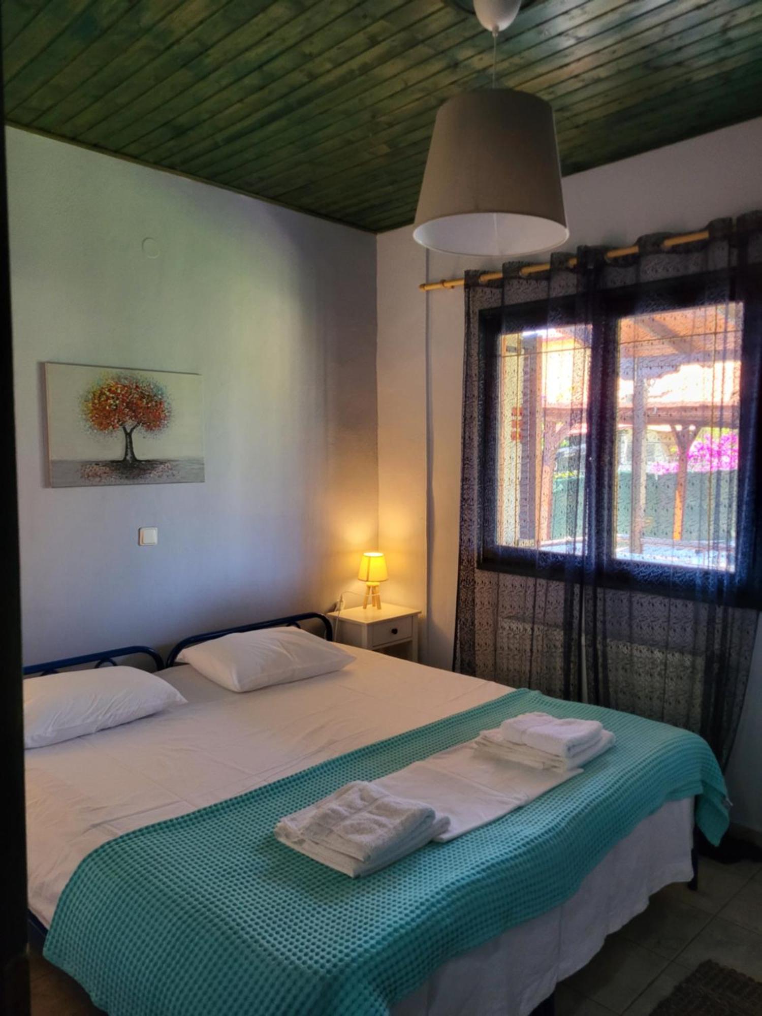 Villa Trifon By Rentalspro Services -Nea Potidea Halkidiki Zewnętrze zdjęcie
