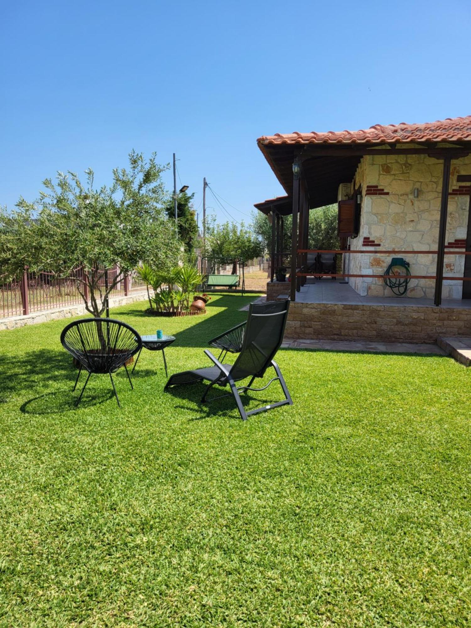 Villa Trifon By Rentalspro Services -Nea Potidea Halkidiki Zewnętrze zdjęcie
